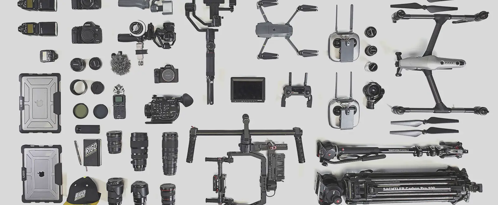 L’attrezzatura dello studio RigoIS: camere, ottiche, droni, gimbal e treppiedi
